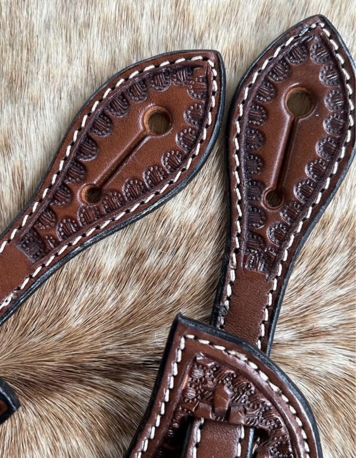 Ladies Tooled Top Grain Leather Western Pair Spur Straps
