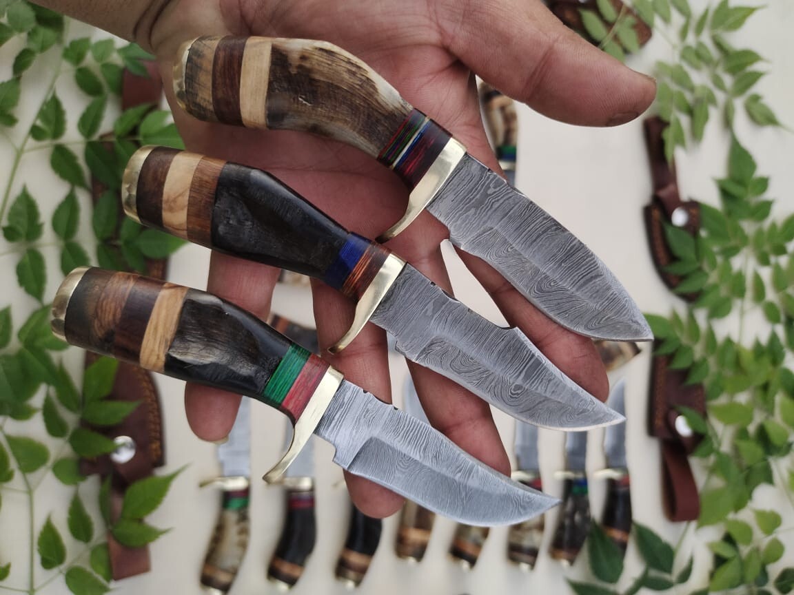 Lot of 20 HANDMADE DAMASCUS STEEL SKINNER HUNTING KNIVES 6inch