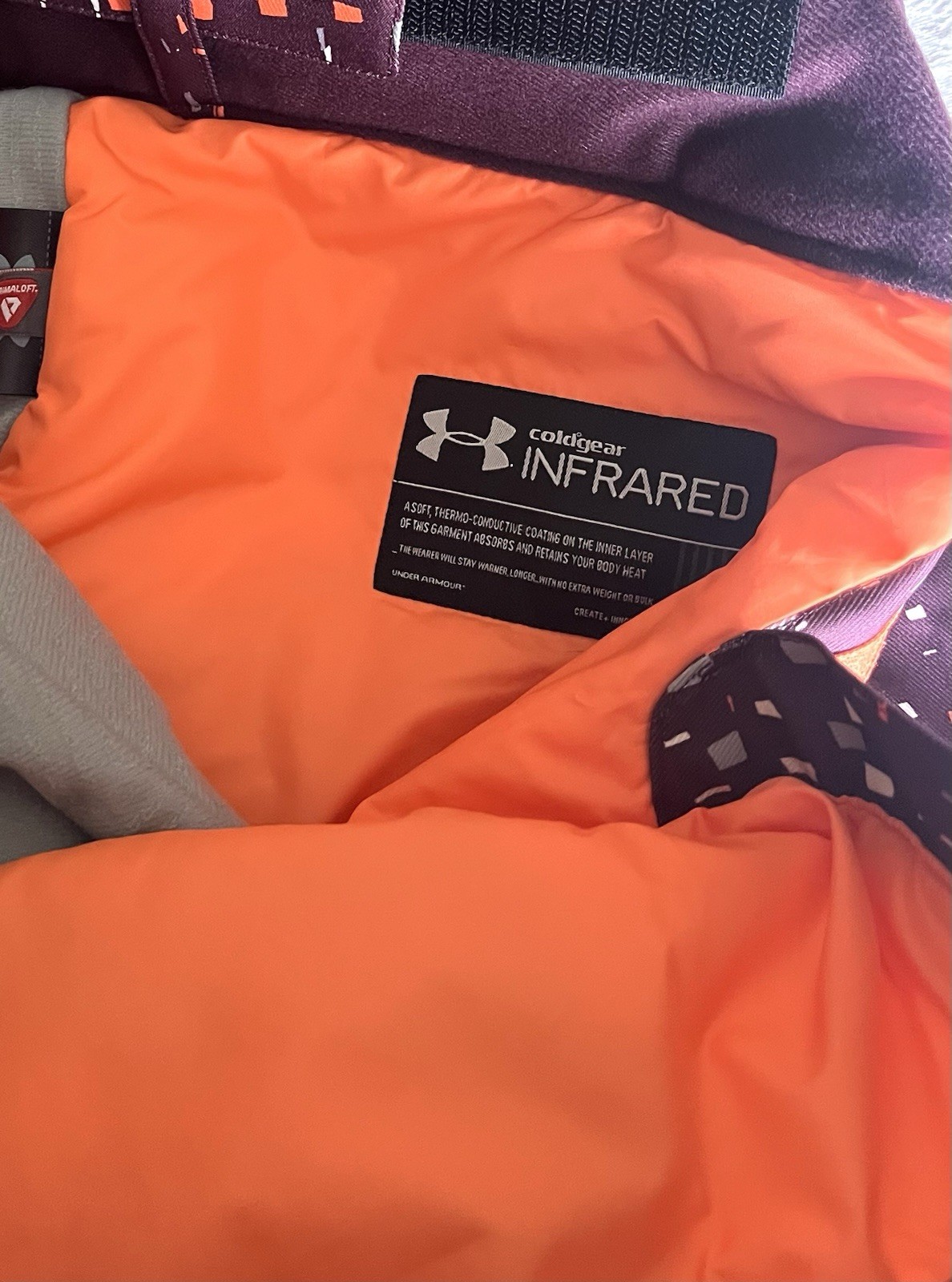 NWOT Under Armour Cold Gear Storm Infrared Maroon Confetti Ski Snow Pants Wms L