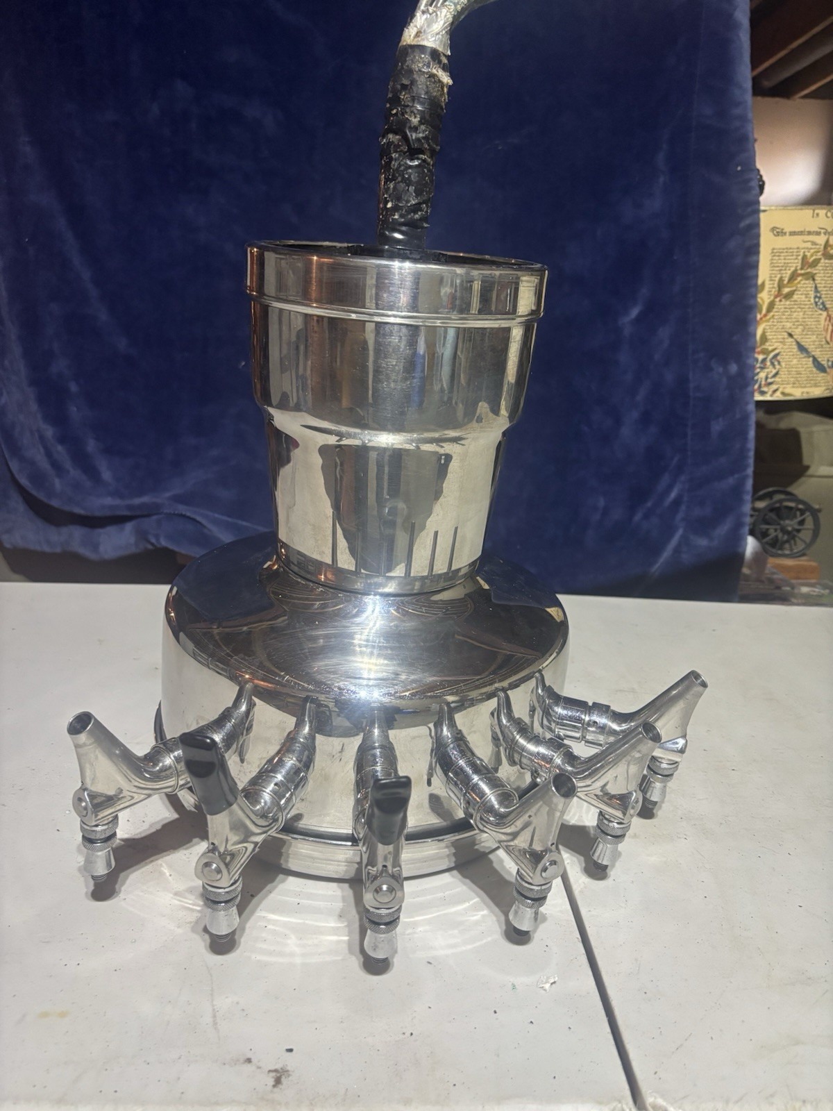 Mushroom Head 6 Tap Draft Beer Tower