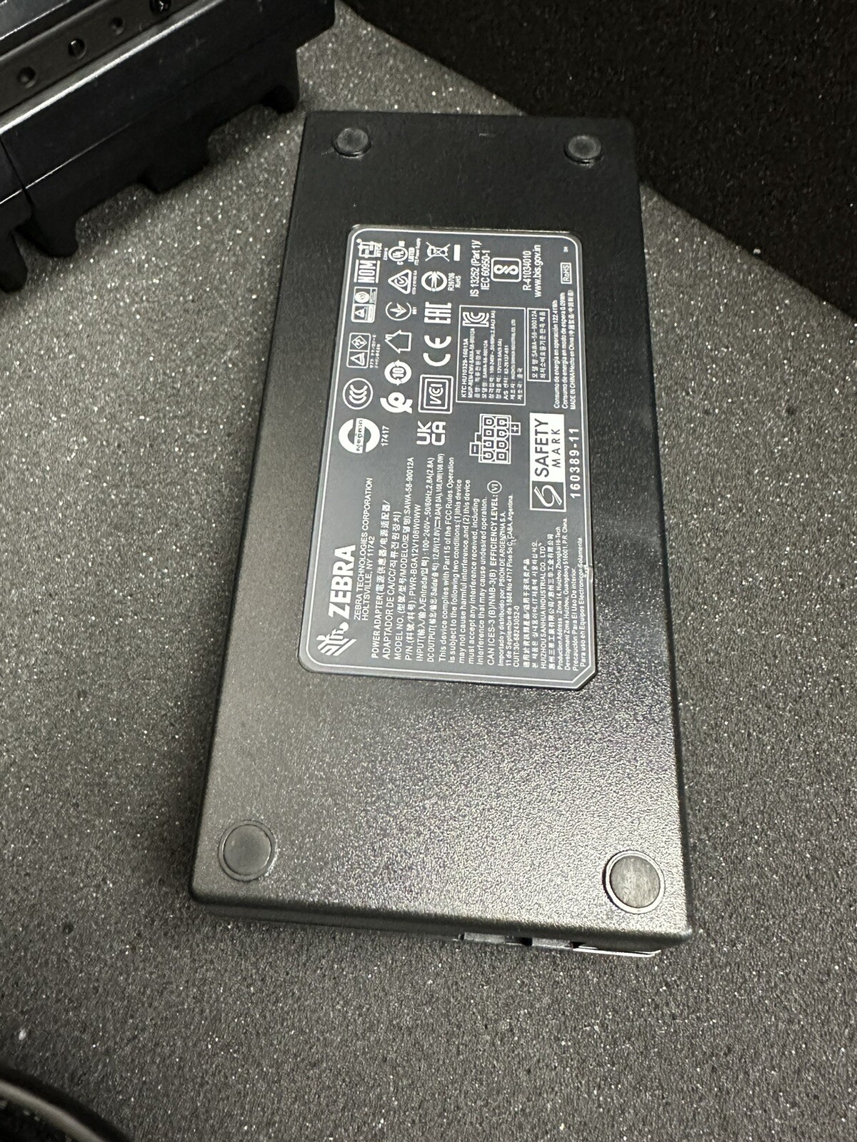 ZEBRA CHARGER SHARECRADLE for RS5100 CRD-RS51-20SCHG-01 20-SLOT w/Power Adapter