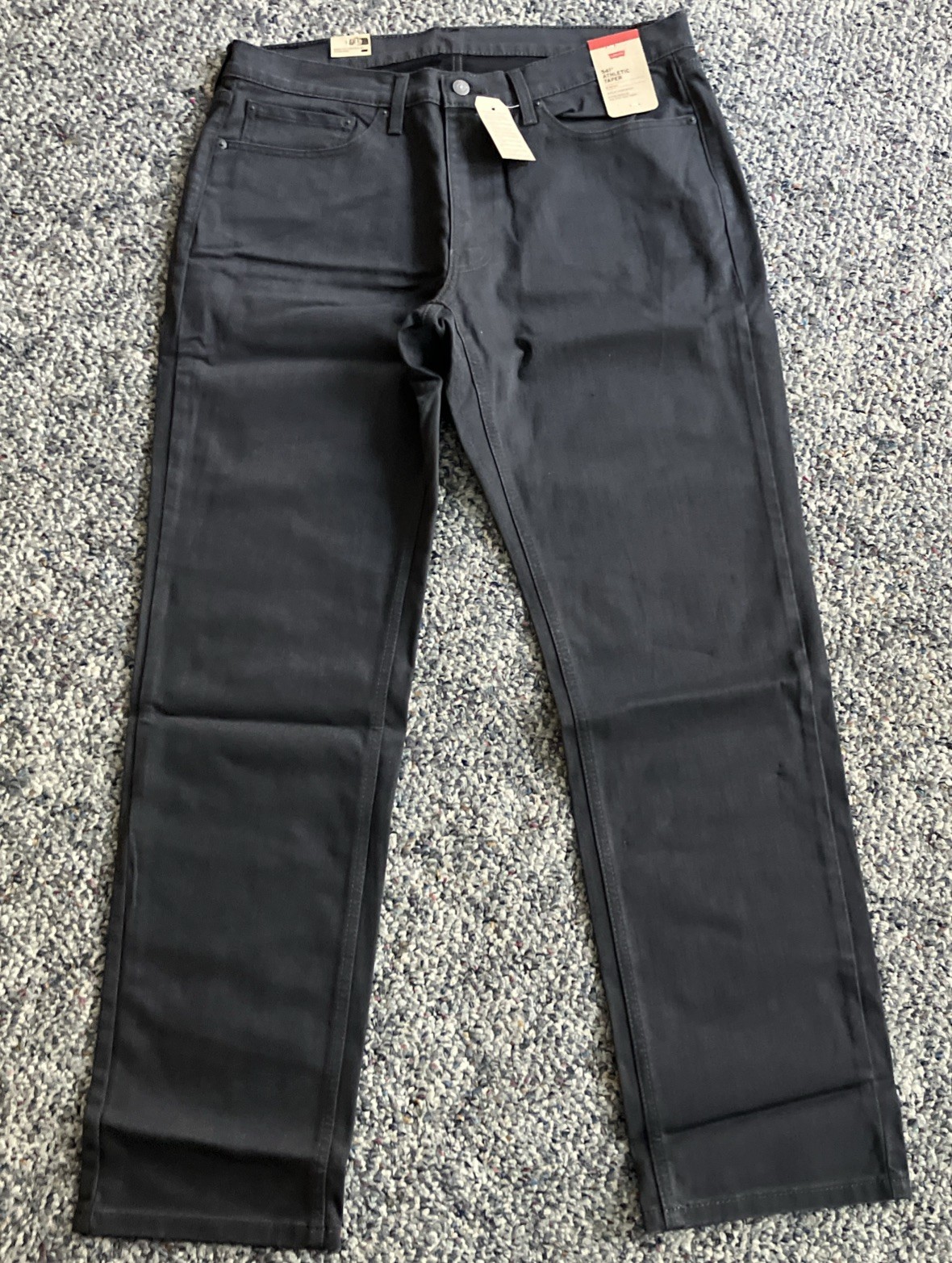 NWT Men’s Levis 541 Athletic Taper Taper Stretch Very Dark Gray Jeans 33”x32”