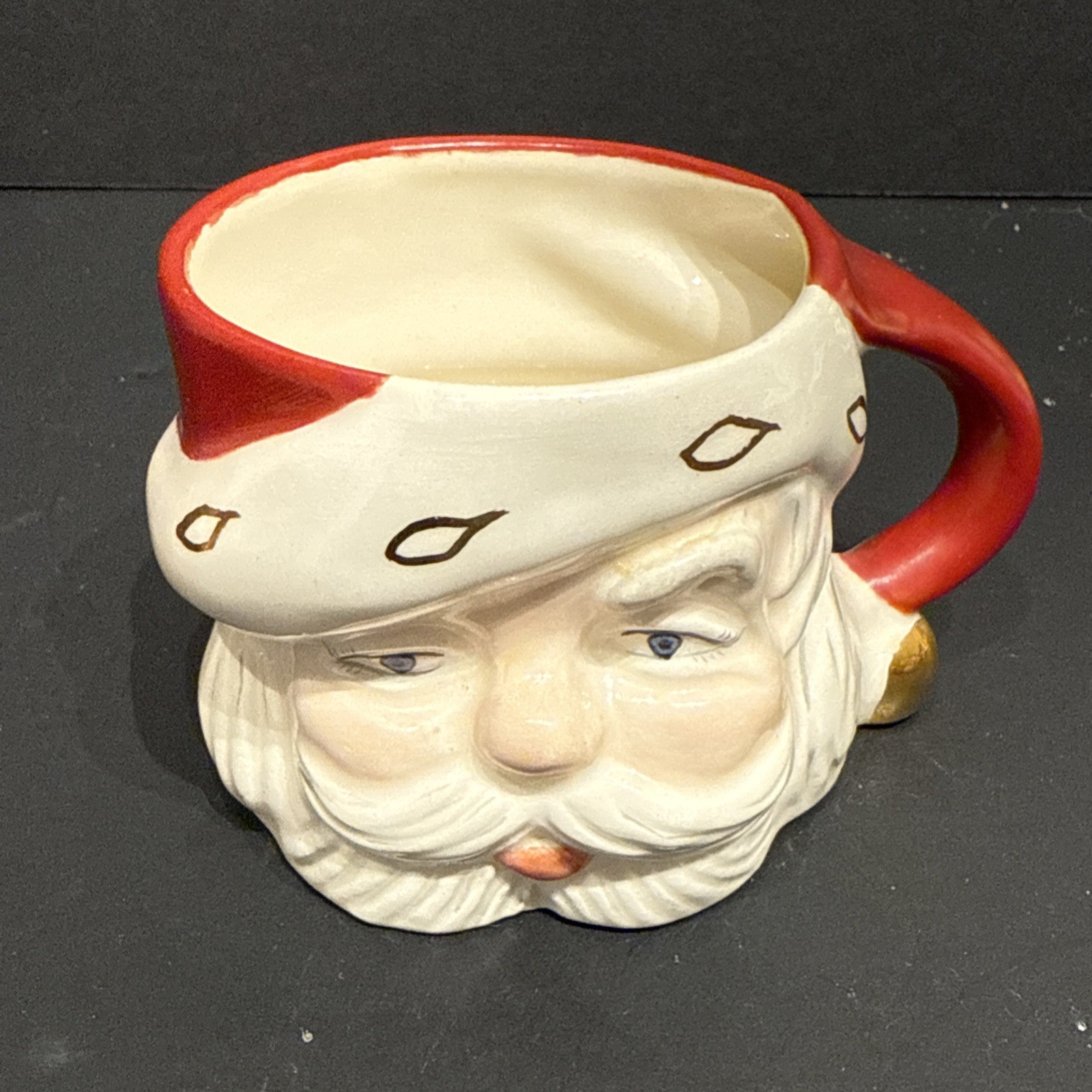 Vintage Santa Mugs Set Of 4 HH Style Made In Japan, 2.75” Tall