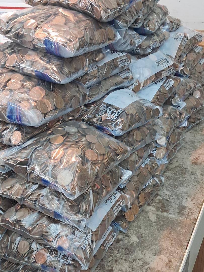 8,000 Circulated COPPER 1959-1982 U.S. PENNIES - Bulk Bullion, Unsearched