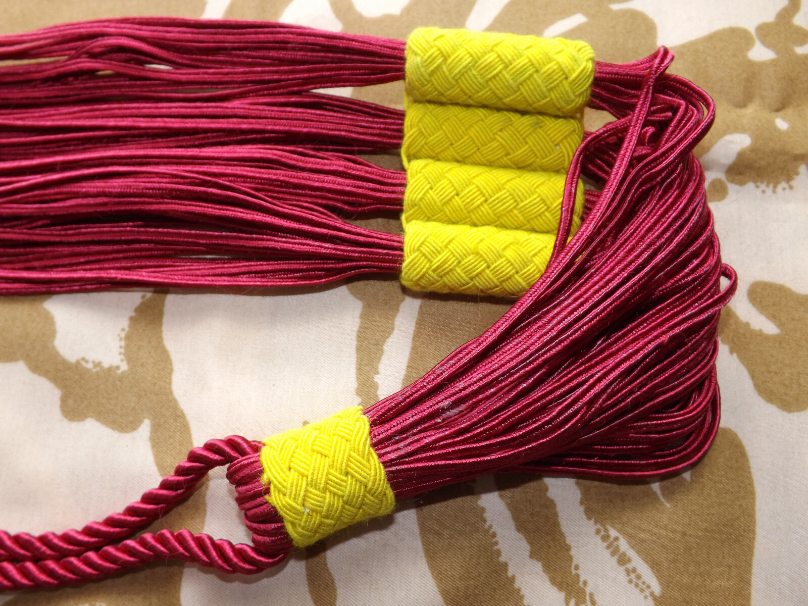 Repro Napoleonic Victorian Crimean War Hussar Barrel sash belt Yellow on Scarlet