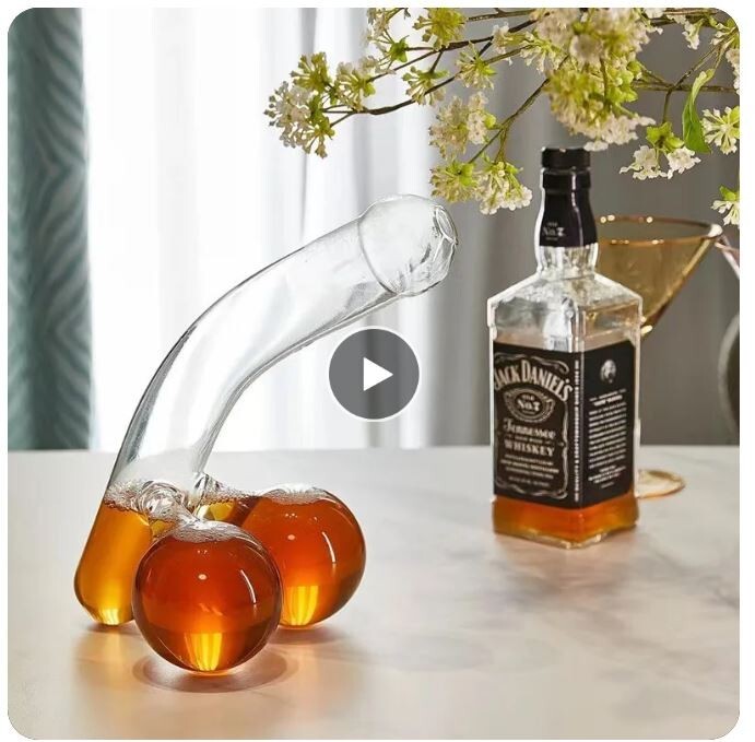 Holiday Funny Glass Wine Decanter Glass Alcohol Bottle Party Wine Accessories