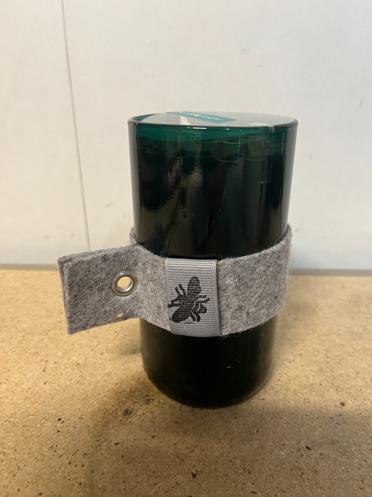 Native Bee Bottle Bee House Hotel Wild Pollinator Bee Habitat Garden Recycled