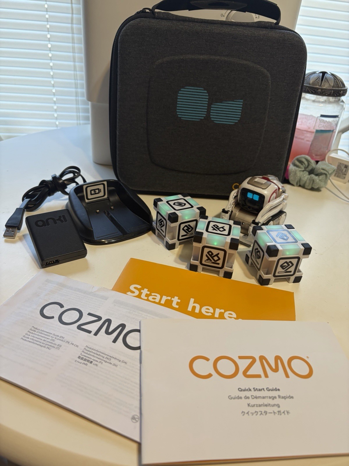 Cozmo Robot By Anki Gen 2 600mah  Upgrade. With Case Full Set Read!!