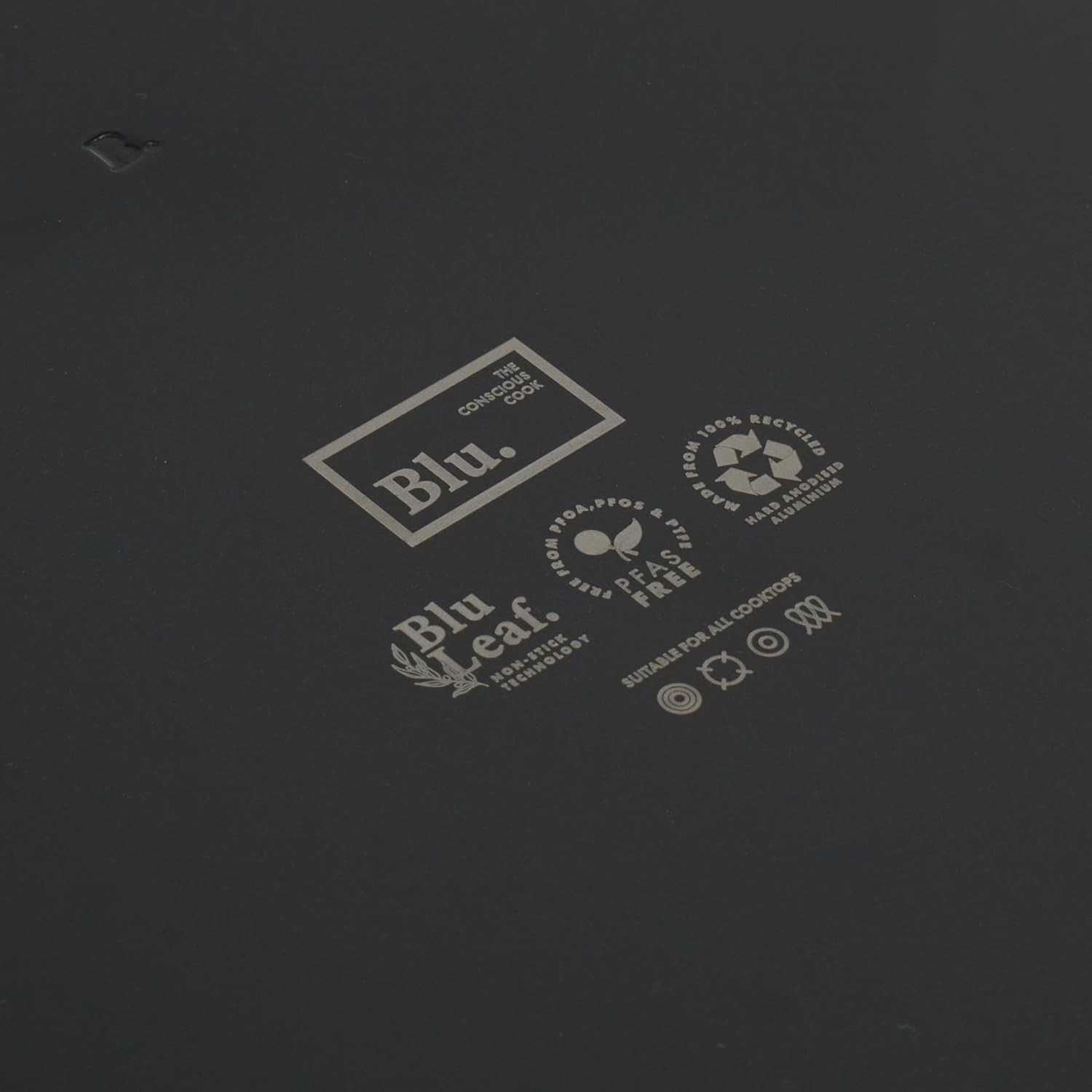 Blu. Cookware Roasting Pan with Lid and Roasting Rack, Non-Toxic, Non-Stick