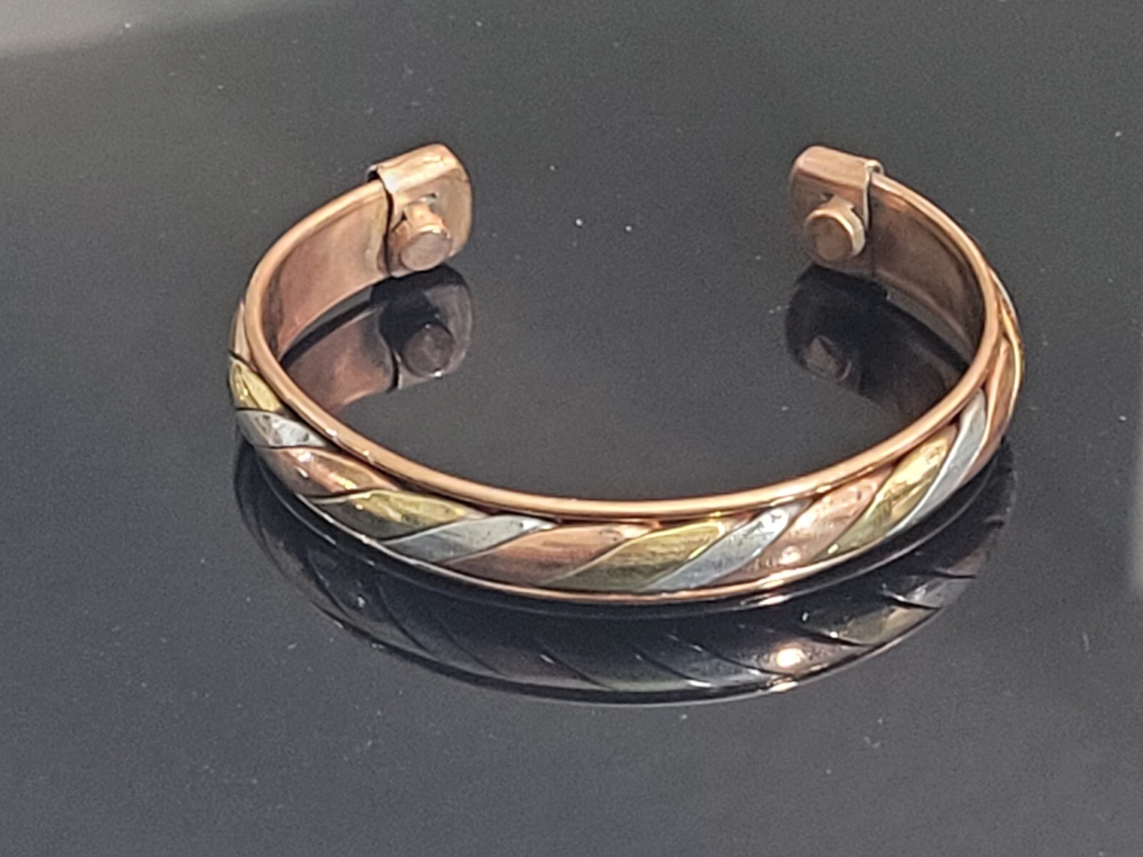 Pure Copper Magnetic Bracelet Arthritis Pain Energy Therapy Cuff Tri Tone Twist