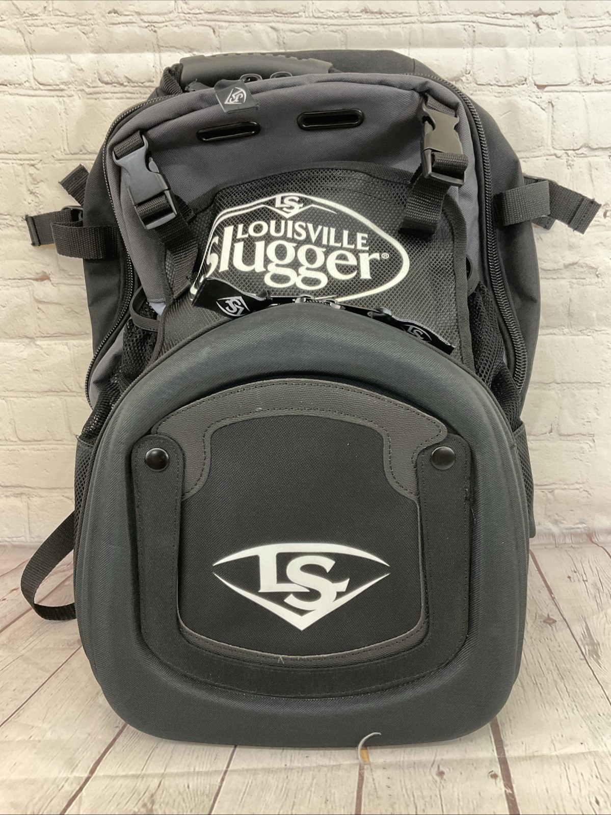 Louisville Slugger MV35140698 Athletic Baseball Backpack Black Grey OS