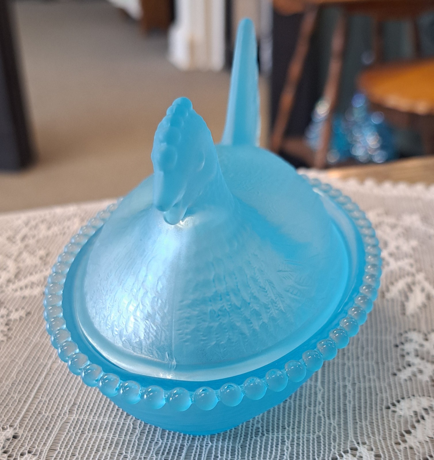 Set Of 6 Hen On Nest, COMPLETE SET OF SATIN ROSE'S CLOSET