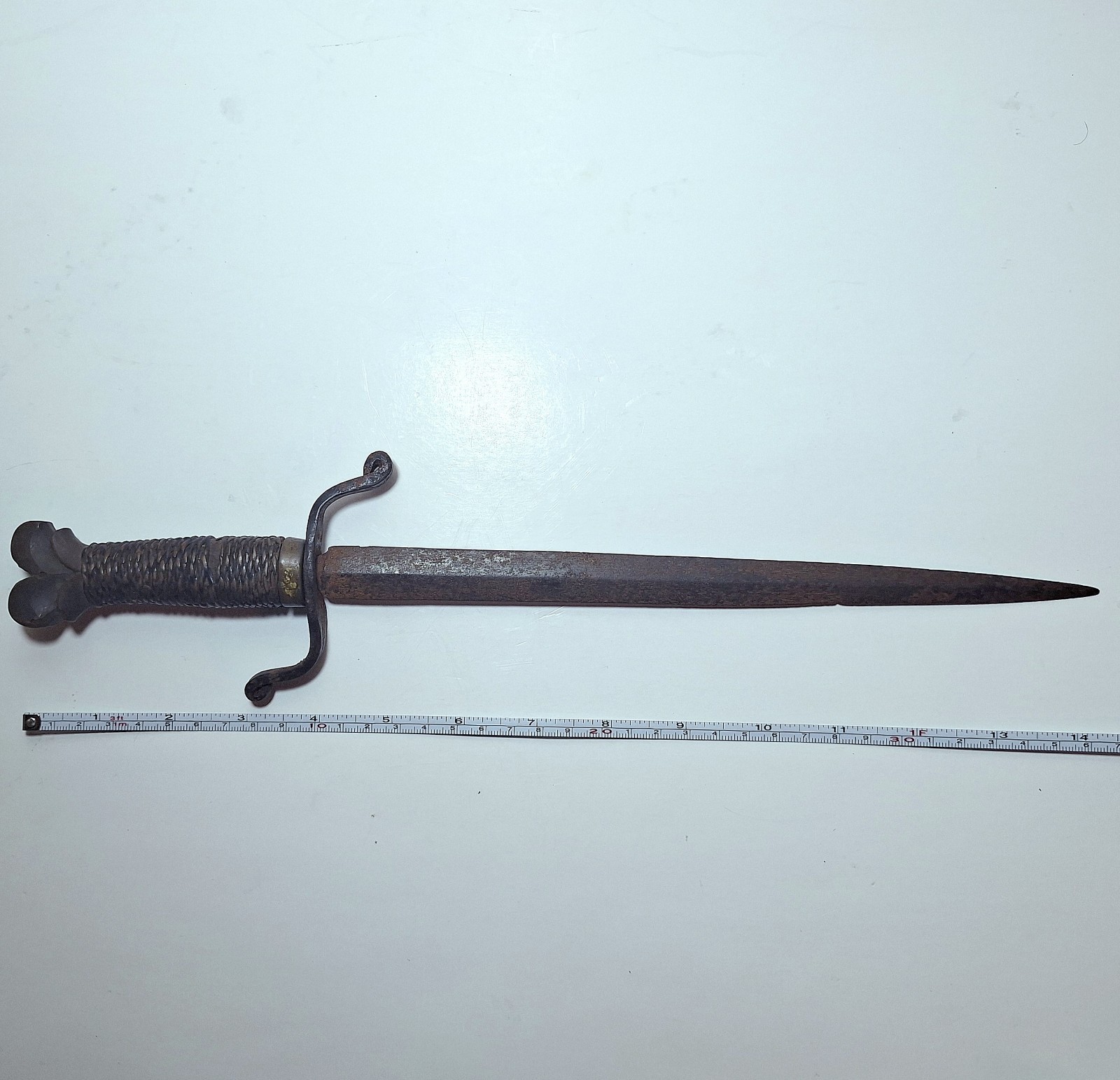 Authentic 17th-Century European Renaissance Left-Handed Dagger – All Original -