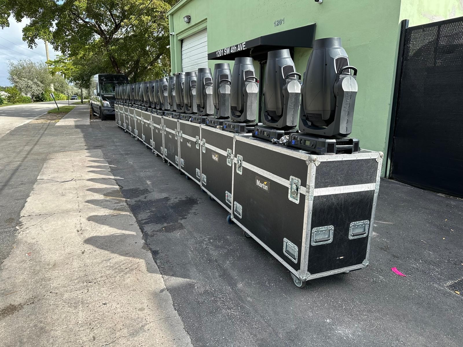 Martin MAC Viper Performance (2 IN A CASE) THS