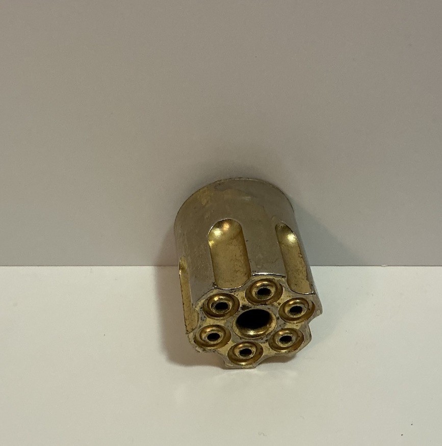 VINTAGE HUBLEY COLT 45 CAP GUN W/ 6 ORIGINAL BULLETS & 4 BOXES OF STALLION CAPS