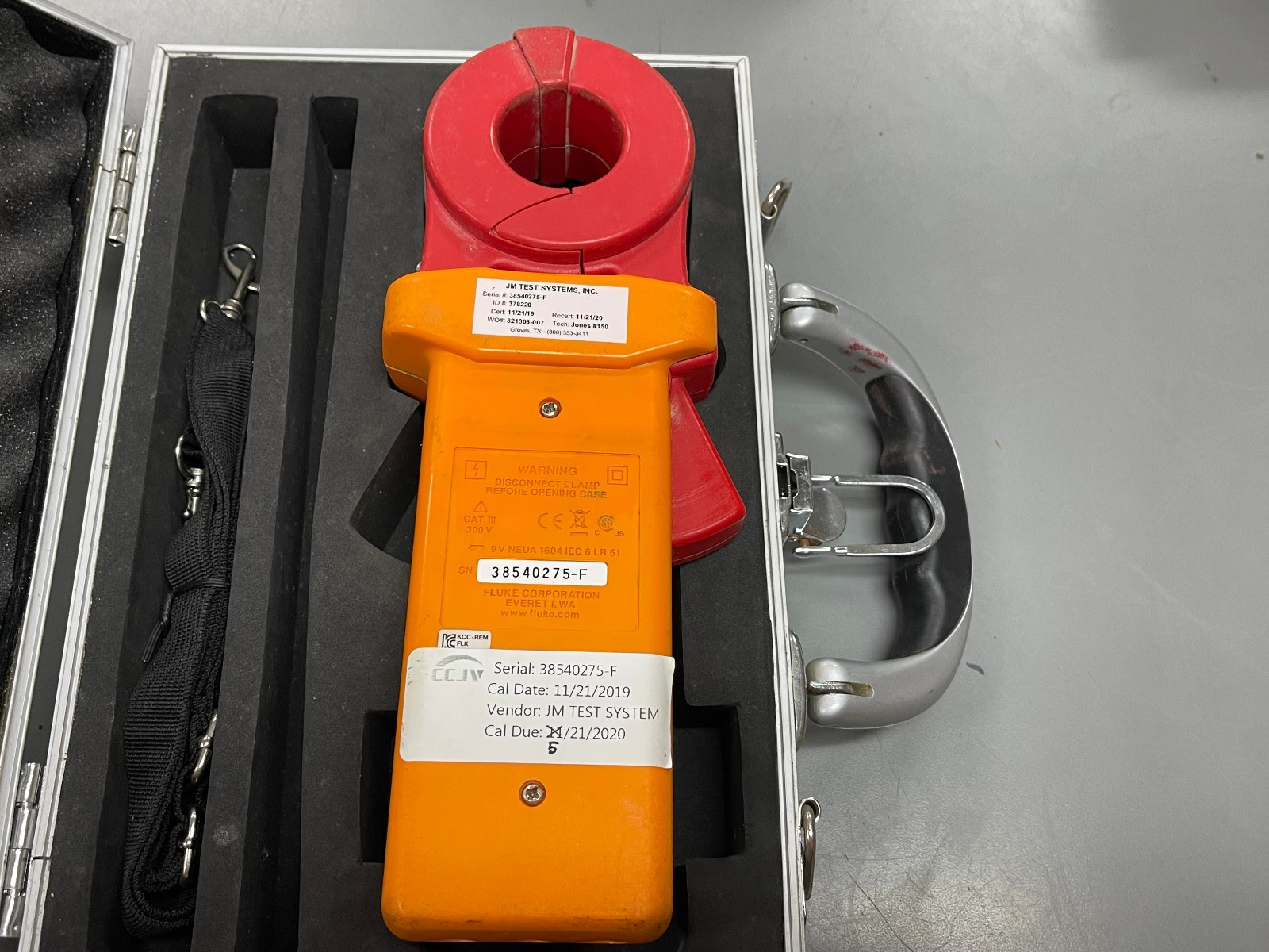 Fluke 1630 Earth Ground Clamp w case