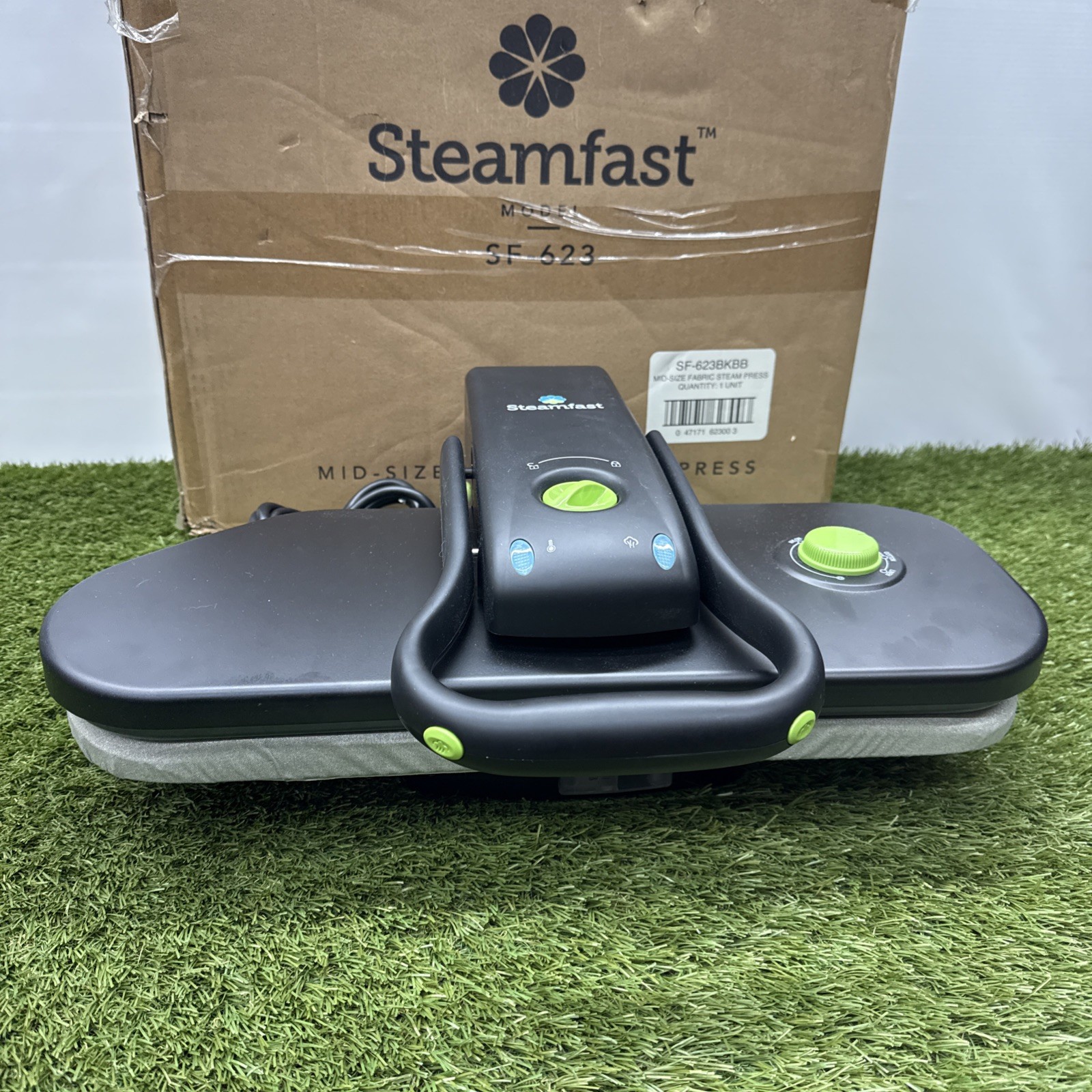 Steamfast SF-623 1500W Mid-Size Fabric Steam Press Iron - Open Box