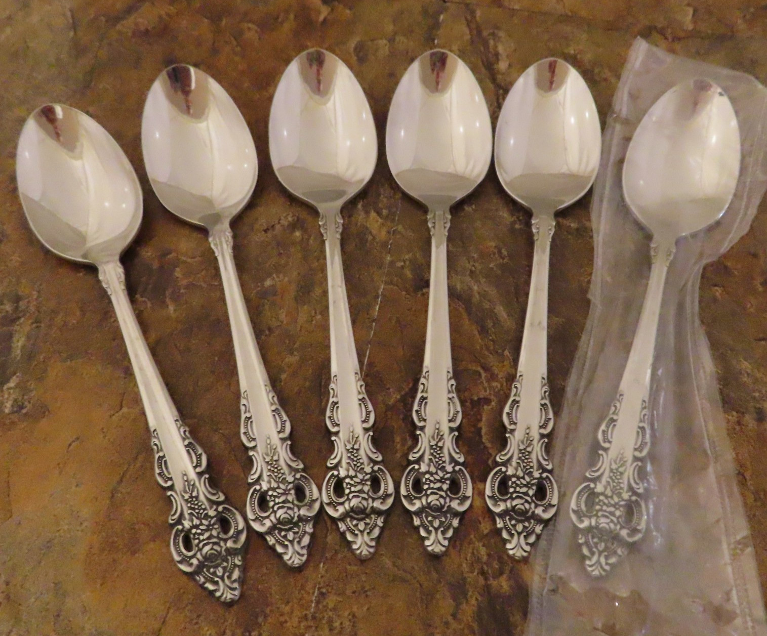 Oneida Cherbourg Set of 6 Teaspoons Spoons Community Stainless Flatware Lot B