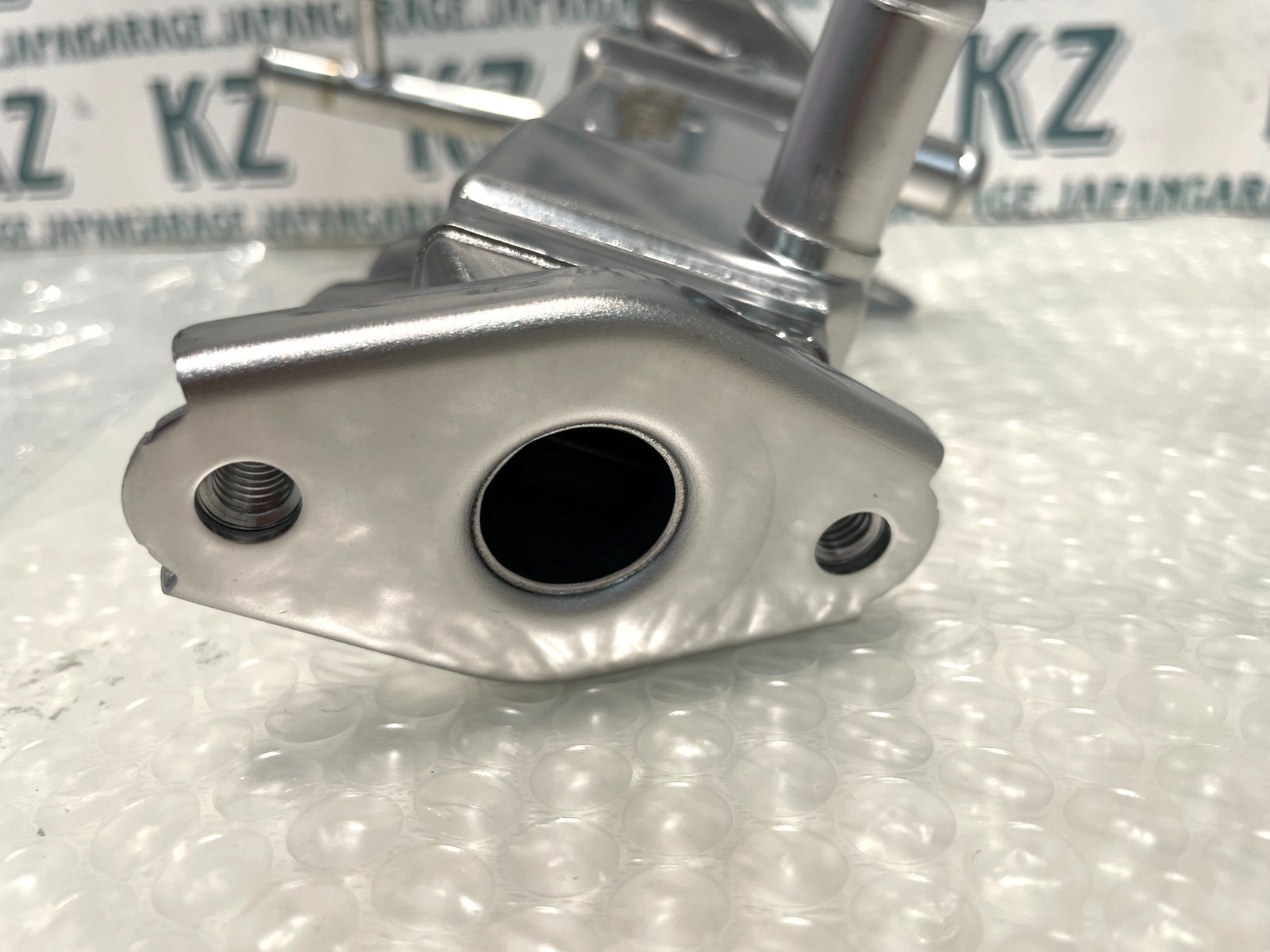 TOYOTA Genuine EGR Pipe Cooler LEXUS CT200H PRIUS / V ZVW30 ZVW35/41 25601-37010