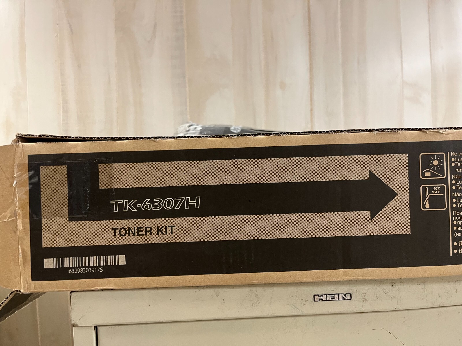 NEW Kyocera TK-6307H Black Toner Cartridge open box