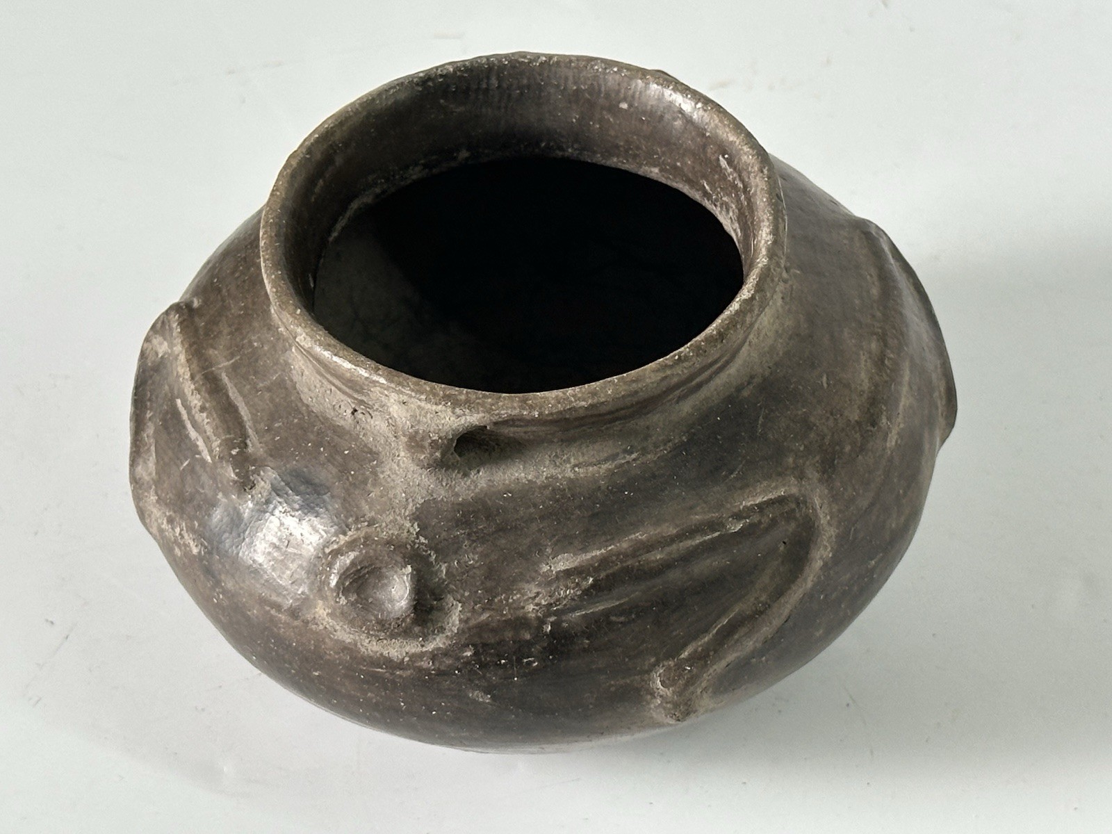 RARE FROG EFFIGY POTTERY BOWL, PEMISCOT CO. MISSOURI POT, EX GANT, FITZGERALD