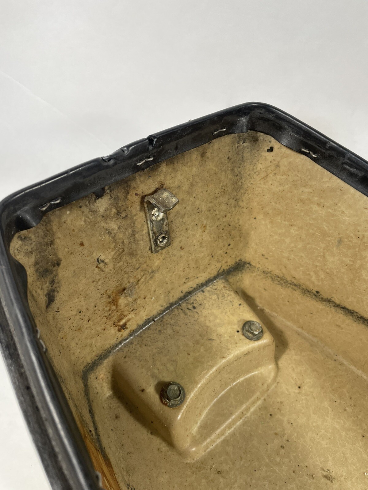 1969 Johnson 4 HP Outboard Hood Cover Cowling 0383162