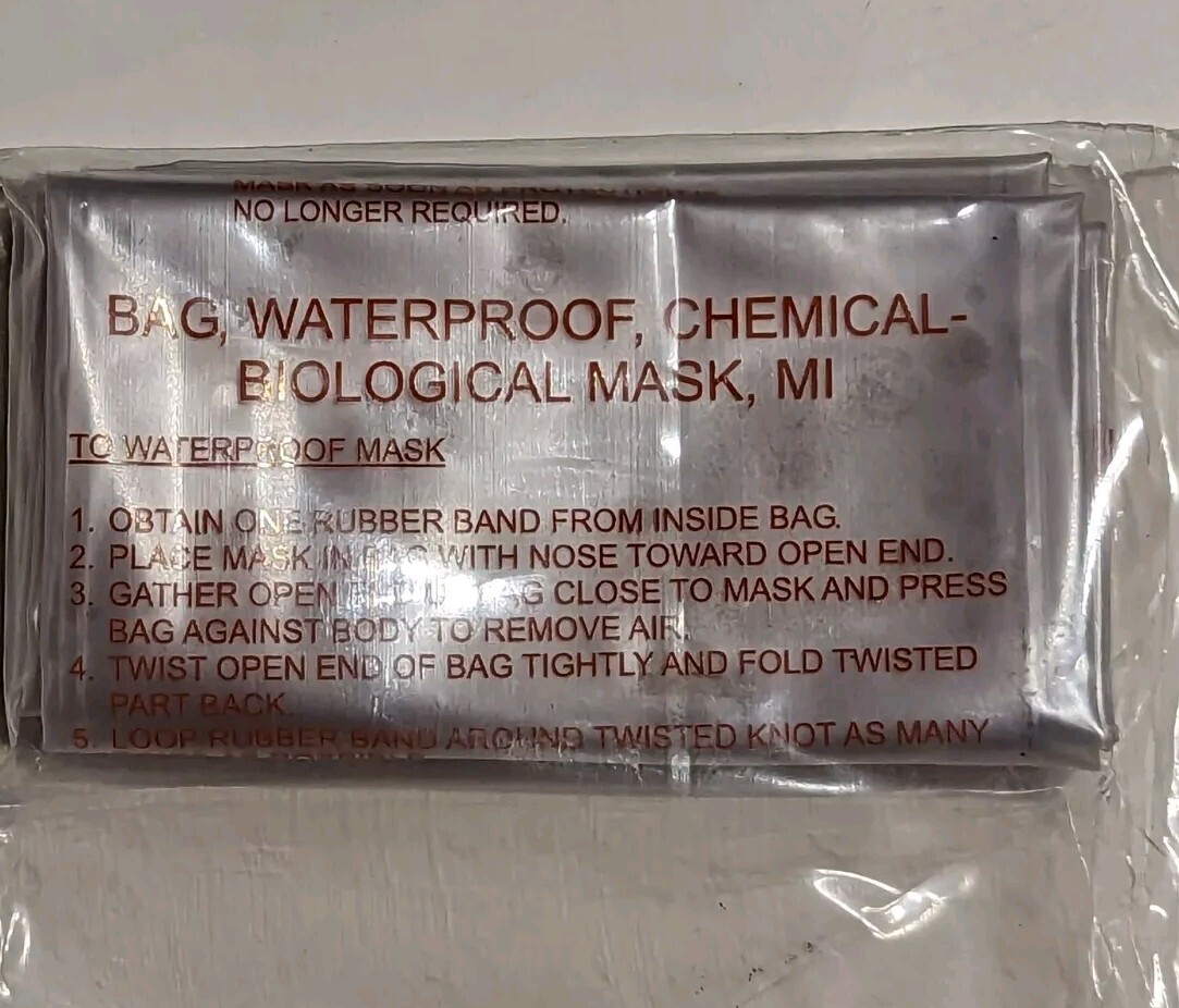 US Military Combat-Bio. Mask Field M40A1/Canister C2A1 Free Shipping!!!