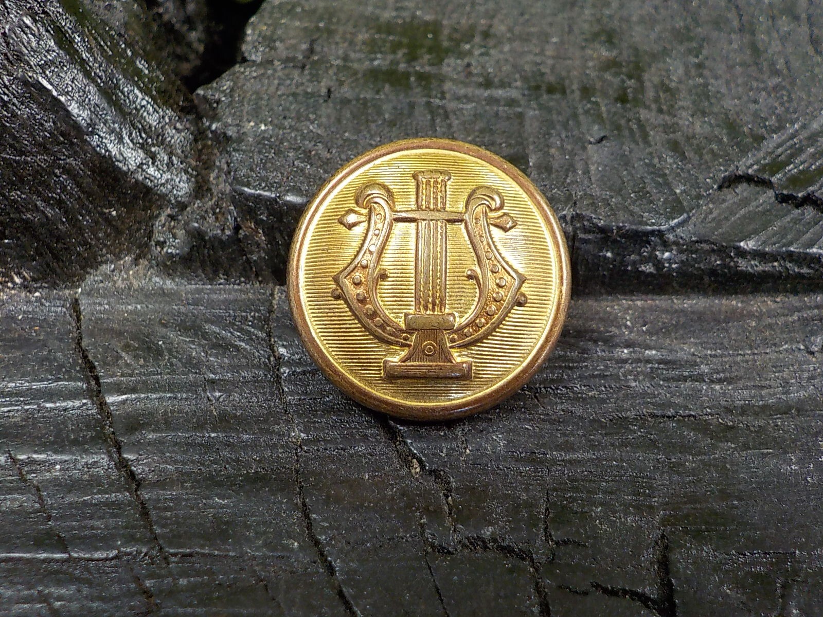 Old Rare Vintage Antique War Relic Military Musician Coat Button Loaded w/ Gold