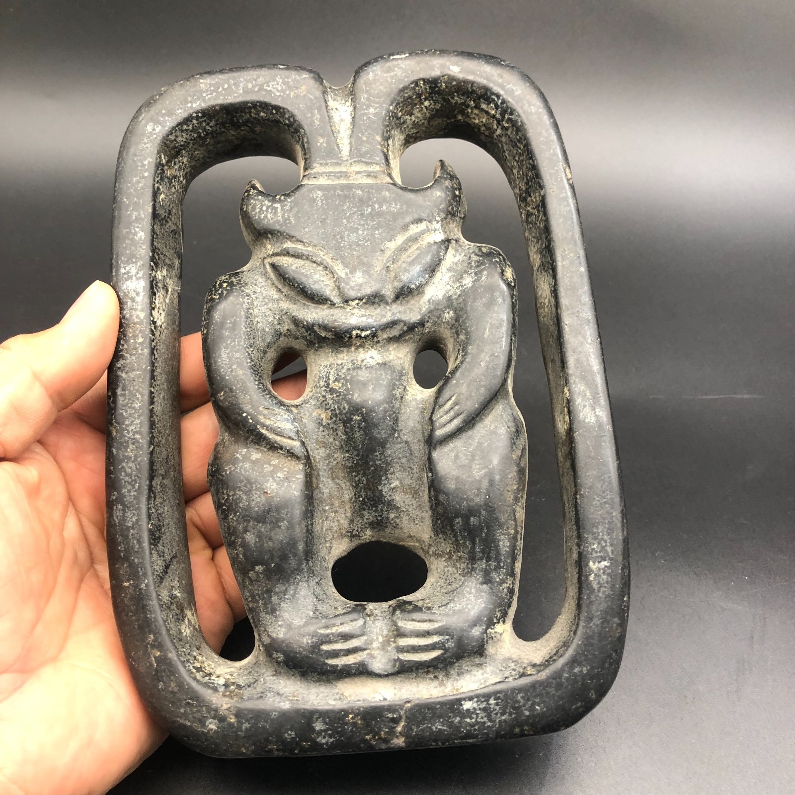 Old HongShan Culture Meteorite Jade Hand-Carved Sun God Helios Statue