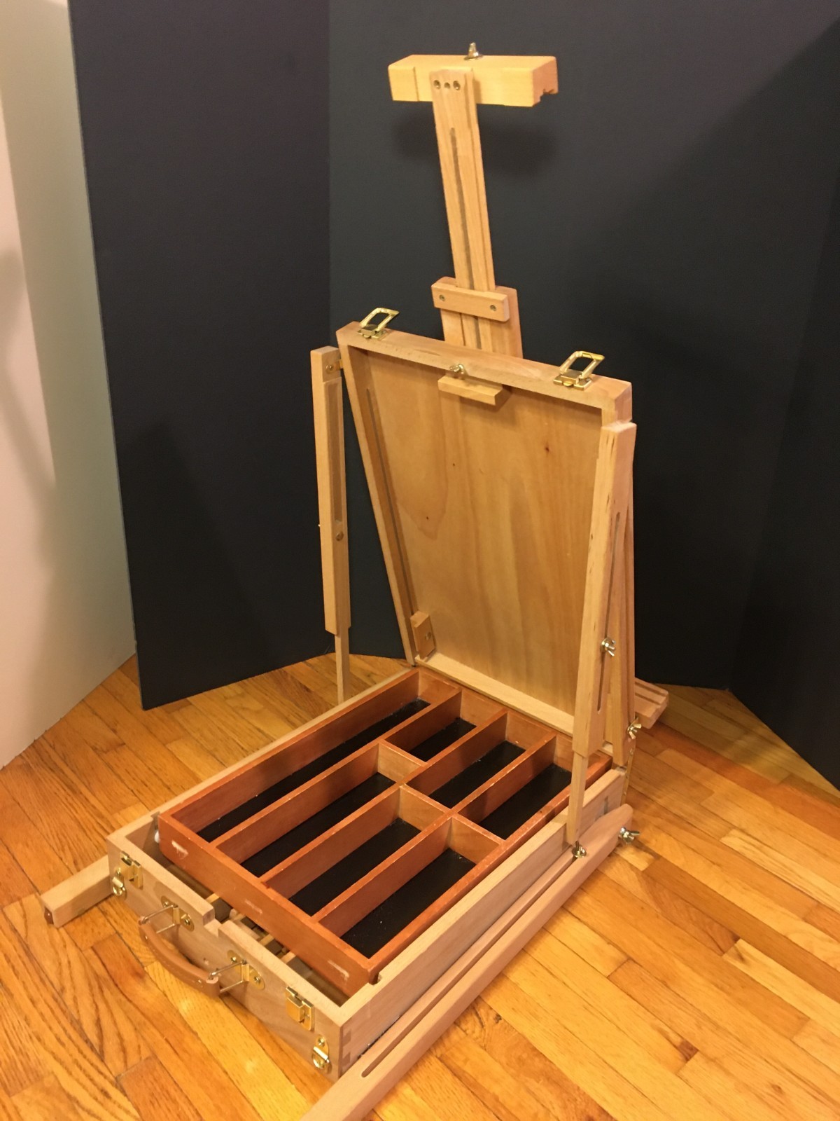 **Vintage FRENCH EASEL FOLDING ARTIST SKETCHBOX PORTABLE SOLID WOOD STORAGE