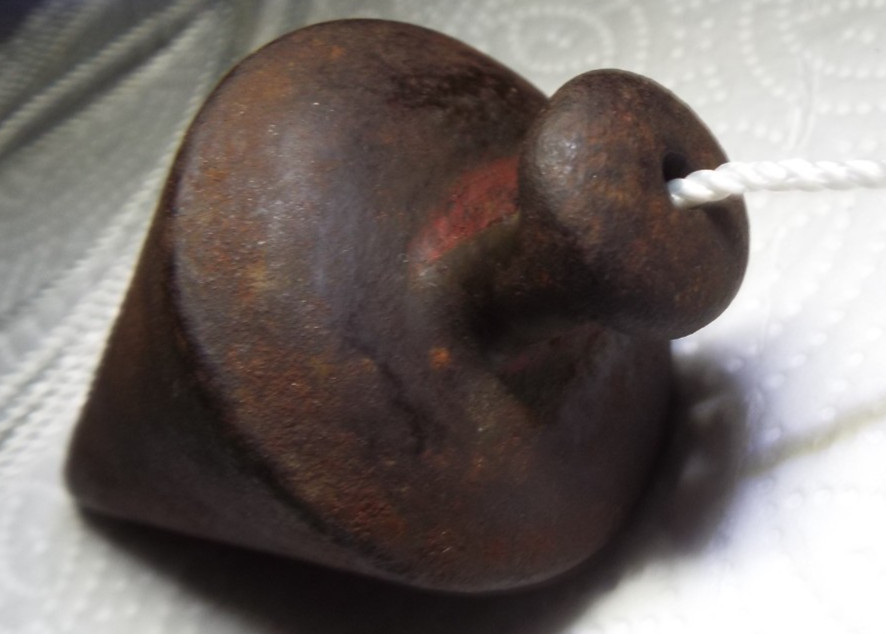 UNMARKED ANTIQUE PLUMB BOB WITH NEW LINE READ!!!