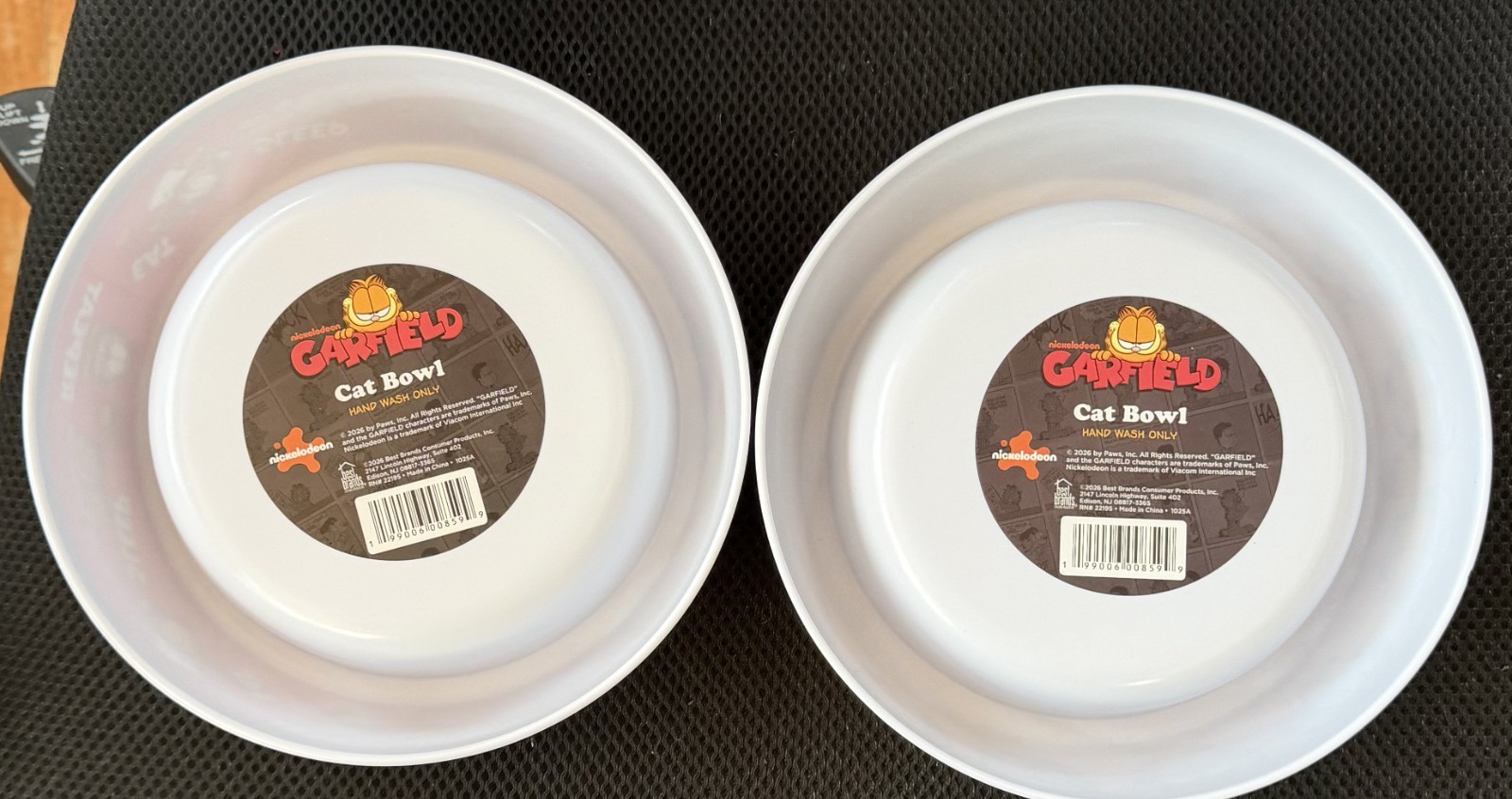 Garfield Cat Food Bowls - Set of 2 - Plastic - NEW