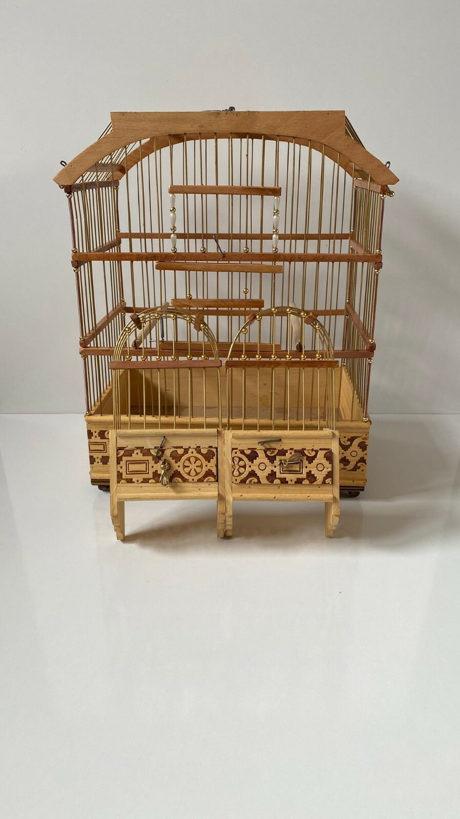 WOODEN BIRD CAGE / PARAKEET / CANARY / FINCH