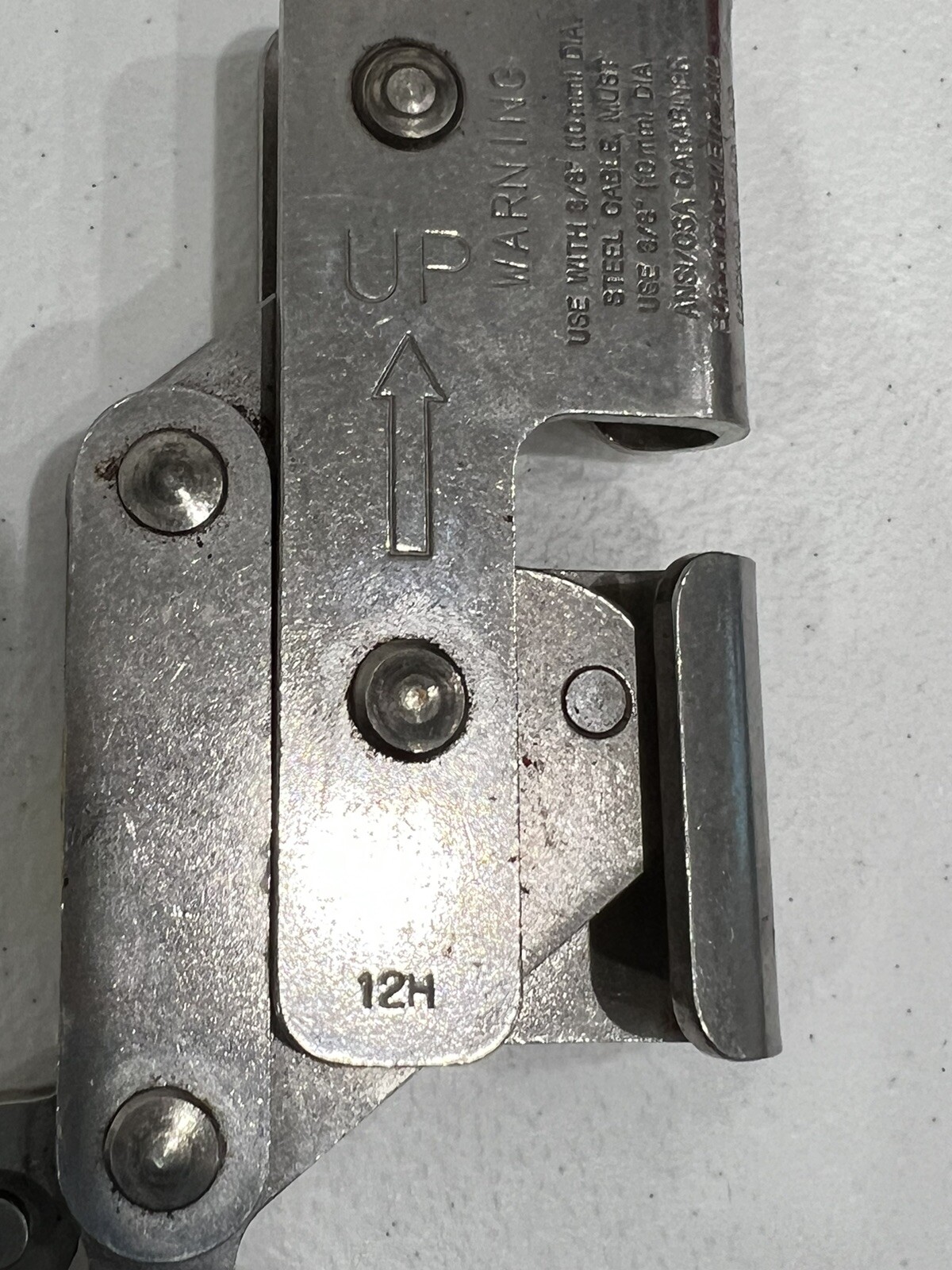 Travellers Ladder Wire Rope Grab with Autolocking Carabiner