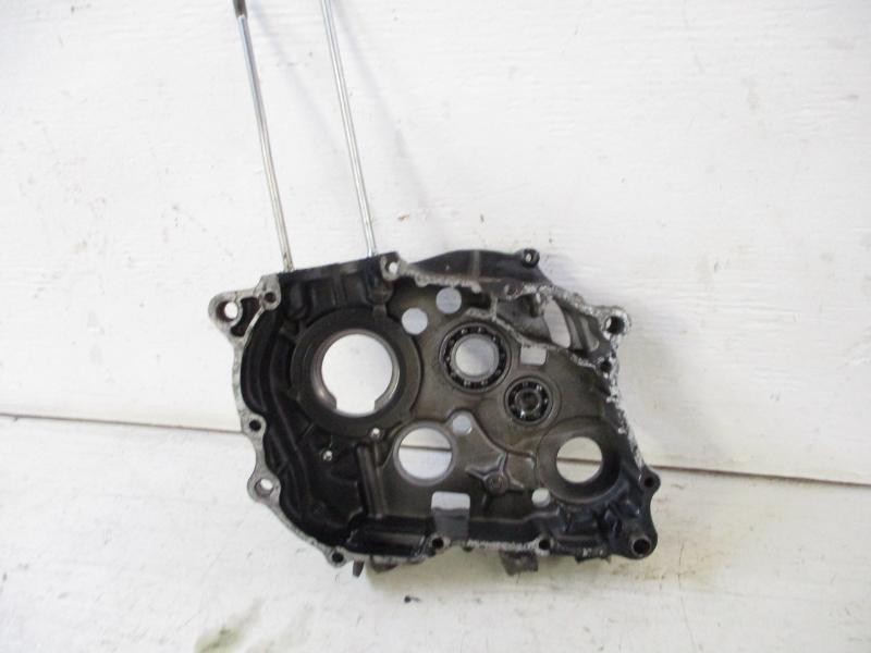 87 Honda XR 100 Cases Left Right Crankcase 11100-KA9-681 1985-1987