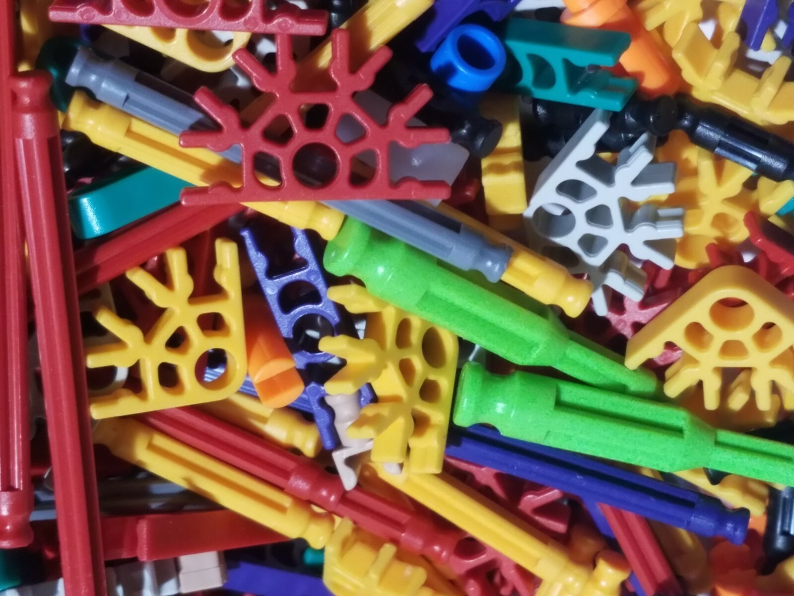 300 MICRO KNEX Rods & Connectors Random Mixed Bulk Lot Small Parts Pieces K'NEX