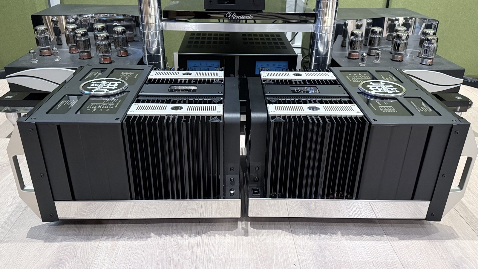 McIntosh MC1.25KW 75th Anniversary Monoblock Mono Amplifiers w Box & Manual MINT