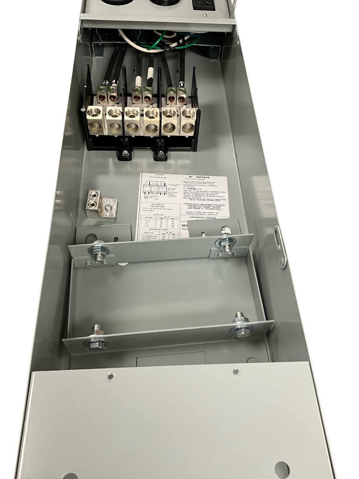 RV Pad Mount Pedestal with Back to Back 50 and 30 Amp RV Receptacles and a 20 Am