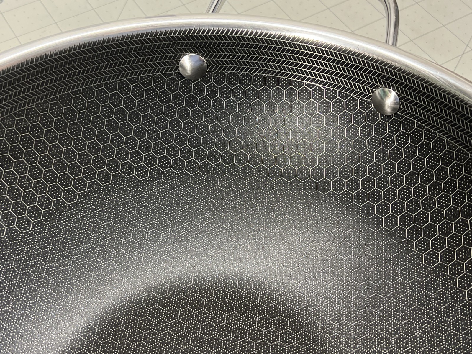 HexClad Hybrid Nonstick 12-Inch Wok Frying Pan (No Lid) - Used!