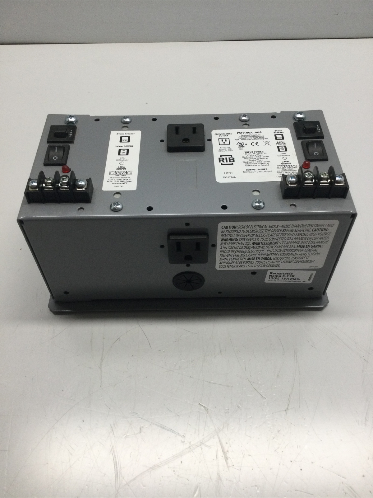 NEW, FUNCTIONAL DEVICES, PSH100A100A, 100VA, 120V, 50/60Hz, NEMA 5-15R. (22L-1)