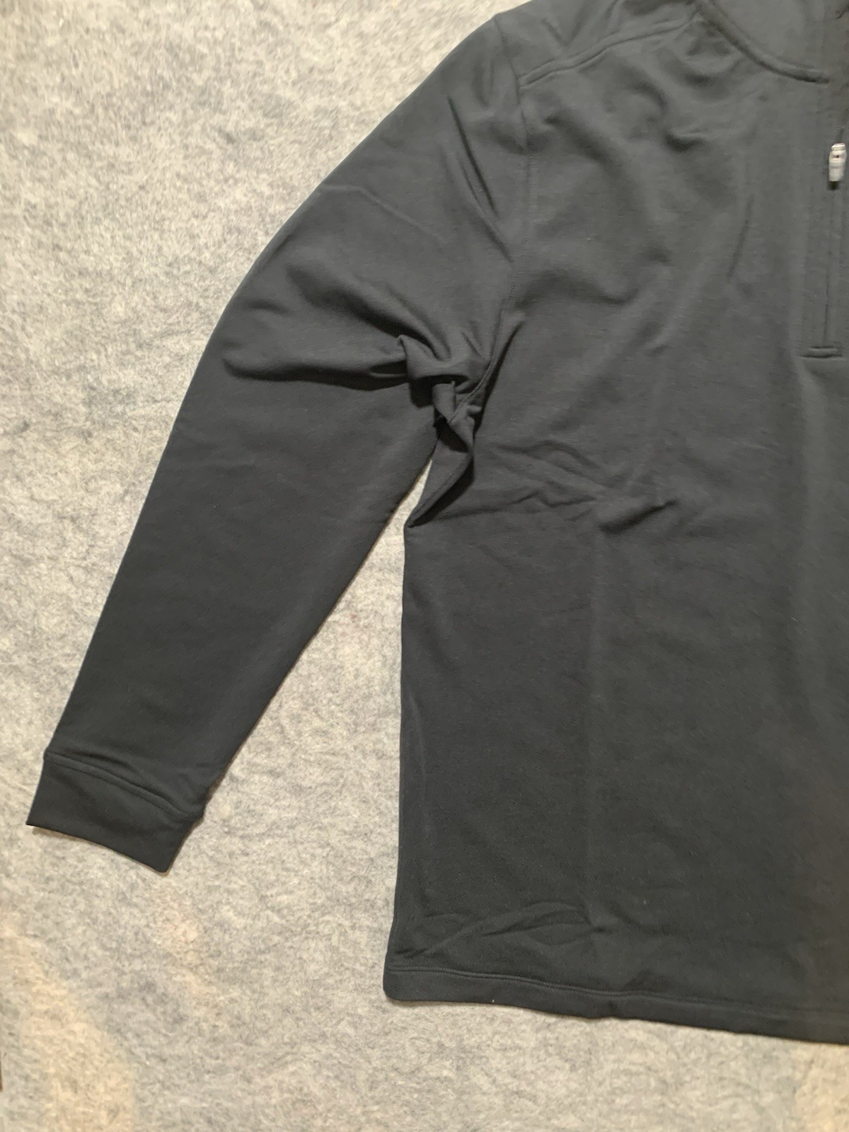 NWT Vineyard Vines Performance Club 1/4 Zip Men’s Size MEDIUM Jet Black NEW