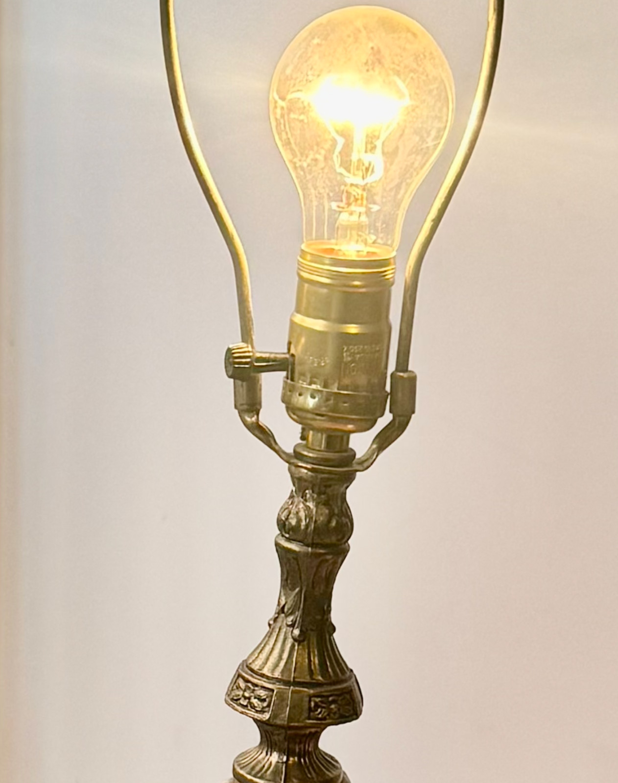 CAPODIMONTE SET of TWO 2 Figurine Lamp With Shade Made in Italy original