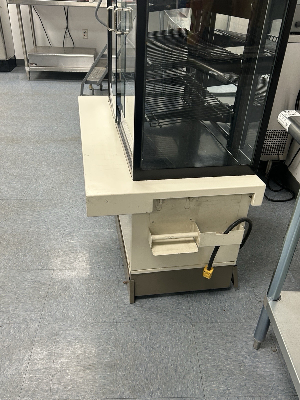 Hussmann Display Case Cabinet with Glass Door