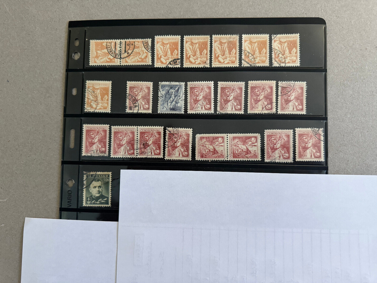 Czechoslovakia Group of 181 stamps loose Scott Cat 4/1102 1918-1962