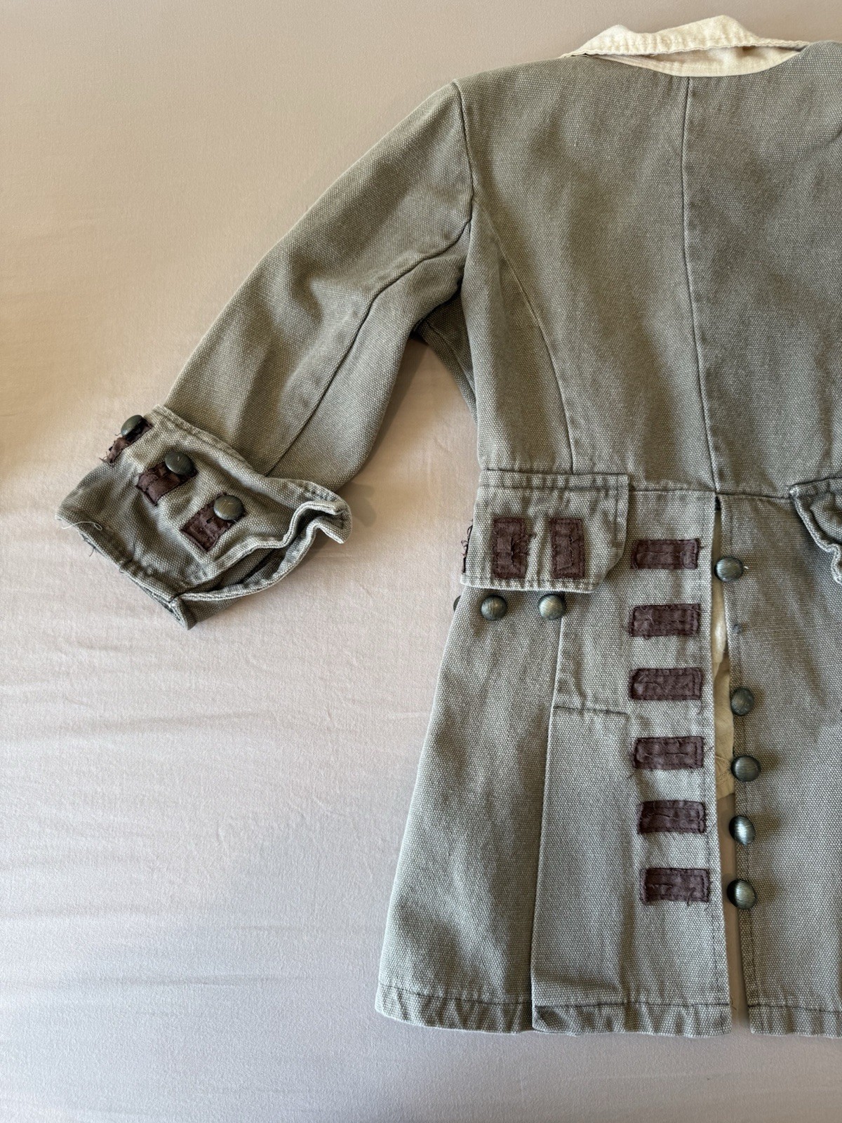 Disney Captain Jack Sparrow Deluxe Jacket Only, Costume kids SZ S 100% Cotton