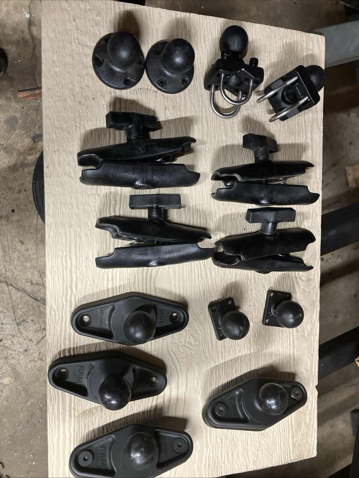 14 Pc  RAM® 1.5" C-Size Ball Mount Double Socket Arm Assortment Set