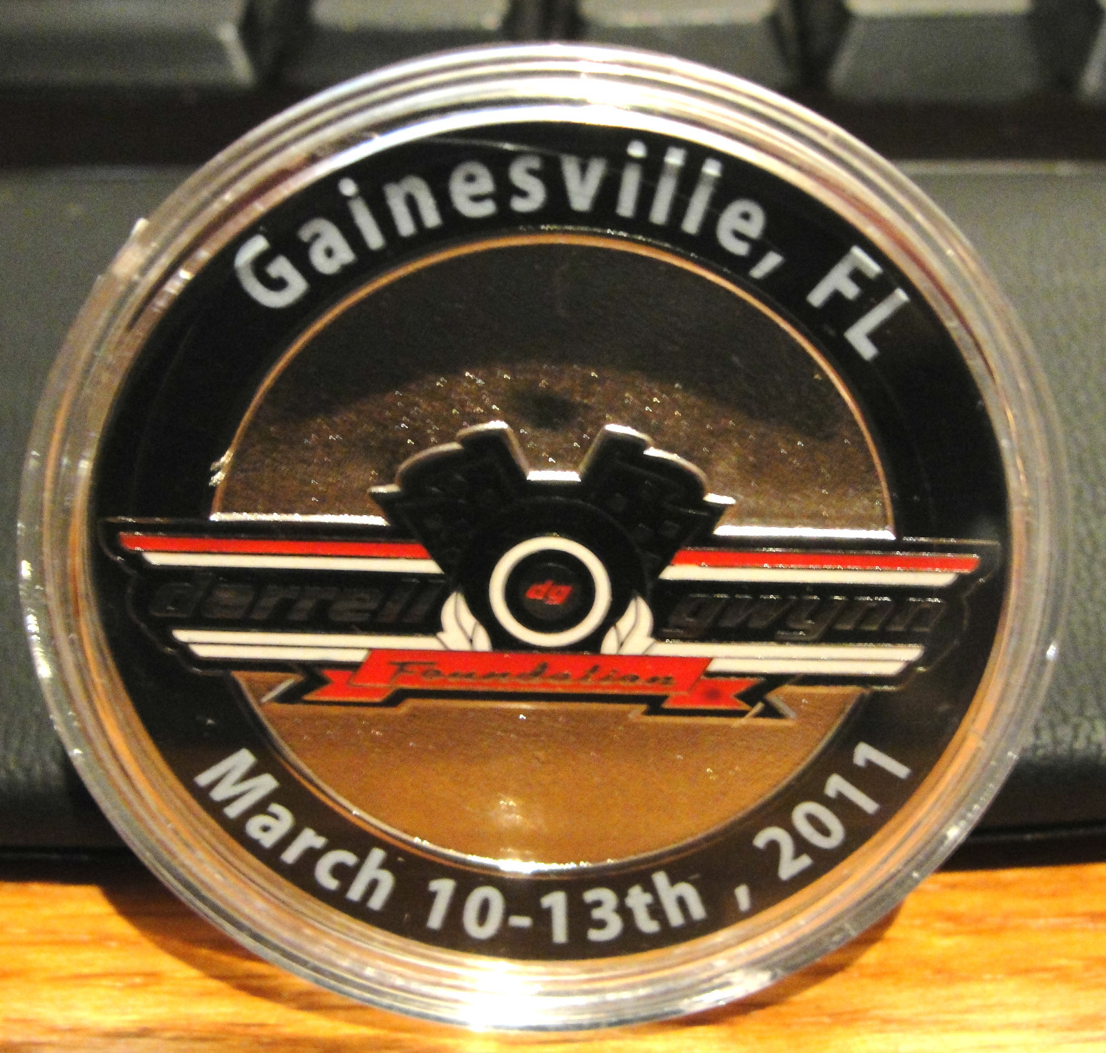 DARRELL GWYNN FOUNDATION RACE FOR CHARITIES 2011 COIN MEDALLION GAINESVILLE FL