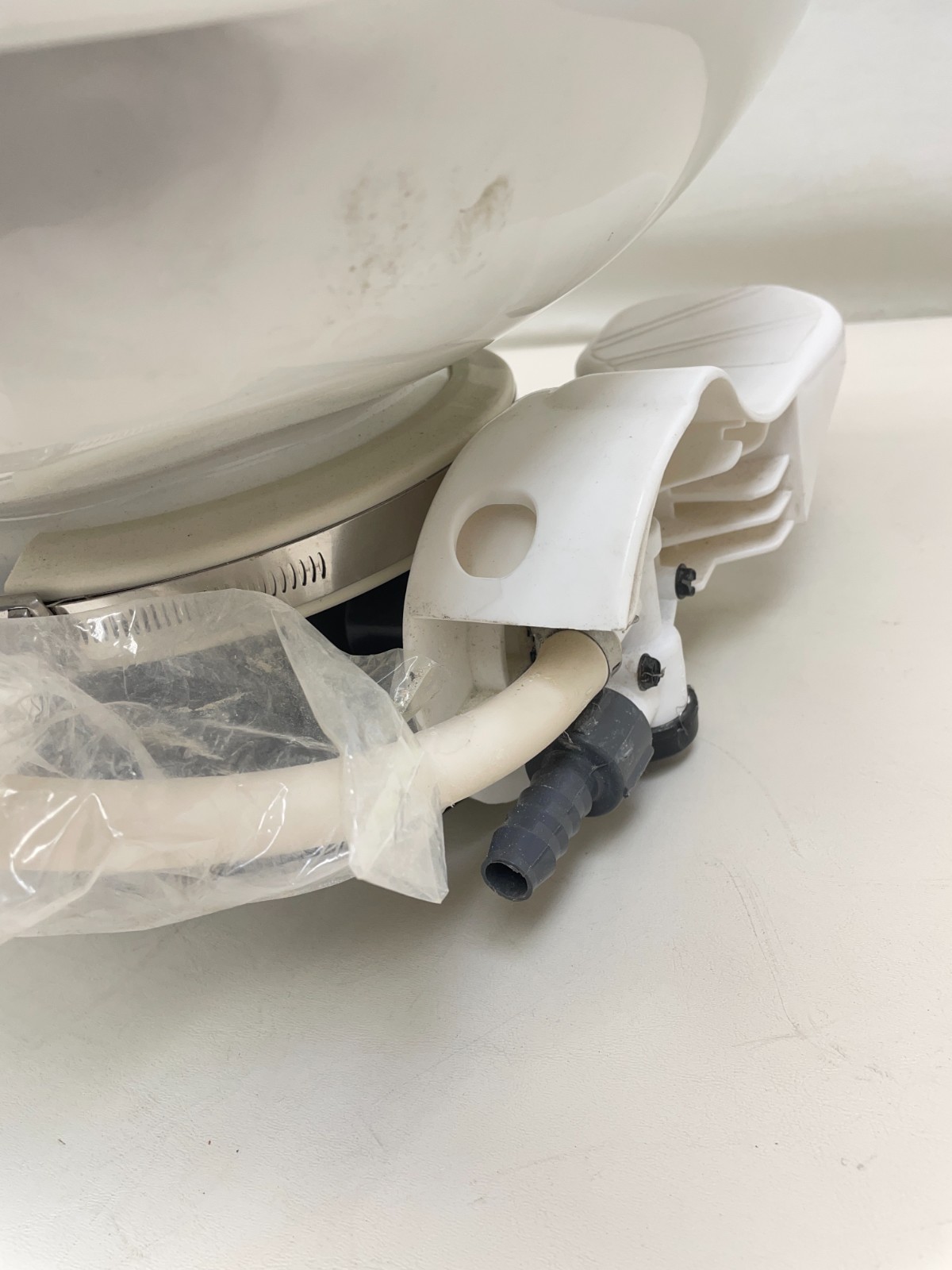 DOMETIC 312371101 SEALAND 711-M28 WHITE 700 SERIES GRAVITY DISCHARGE TOILET RV