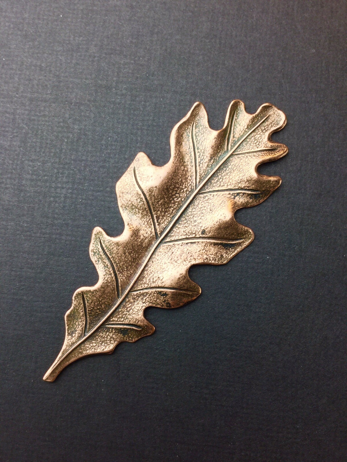 32985 Victorian Oak Leaf Brass Jewelry Finding Copper Oxidized