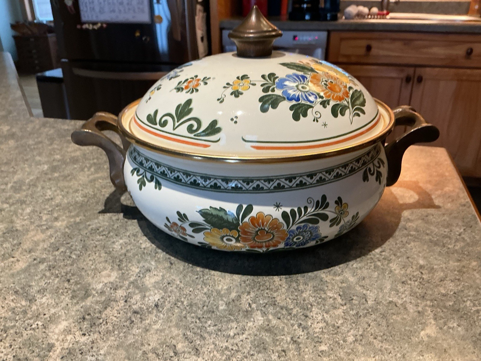 Vintage ASTA Floral Enamel Cookware 8.5” Dutch Oven Pot With Lid Brass Handles